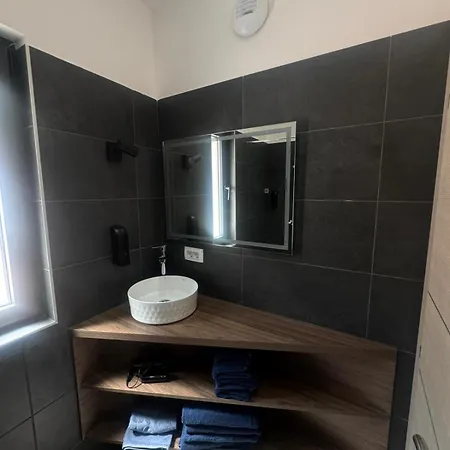 Apartamento Bay View Village - Esmeralda 1 *